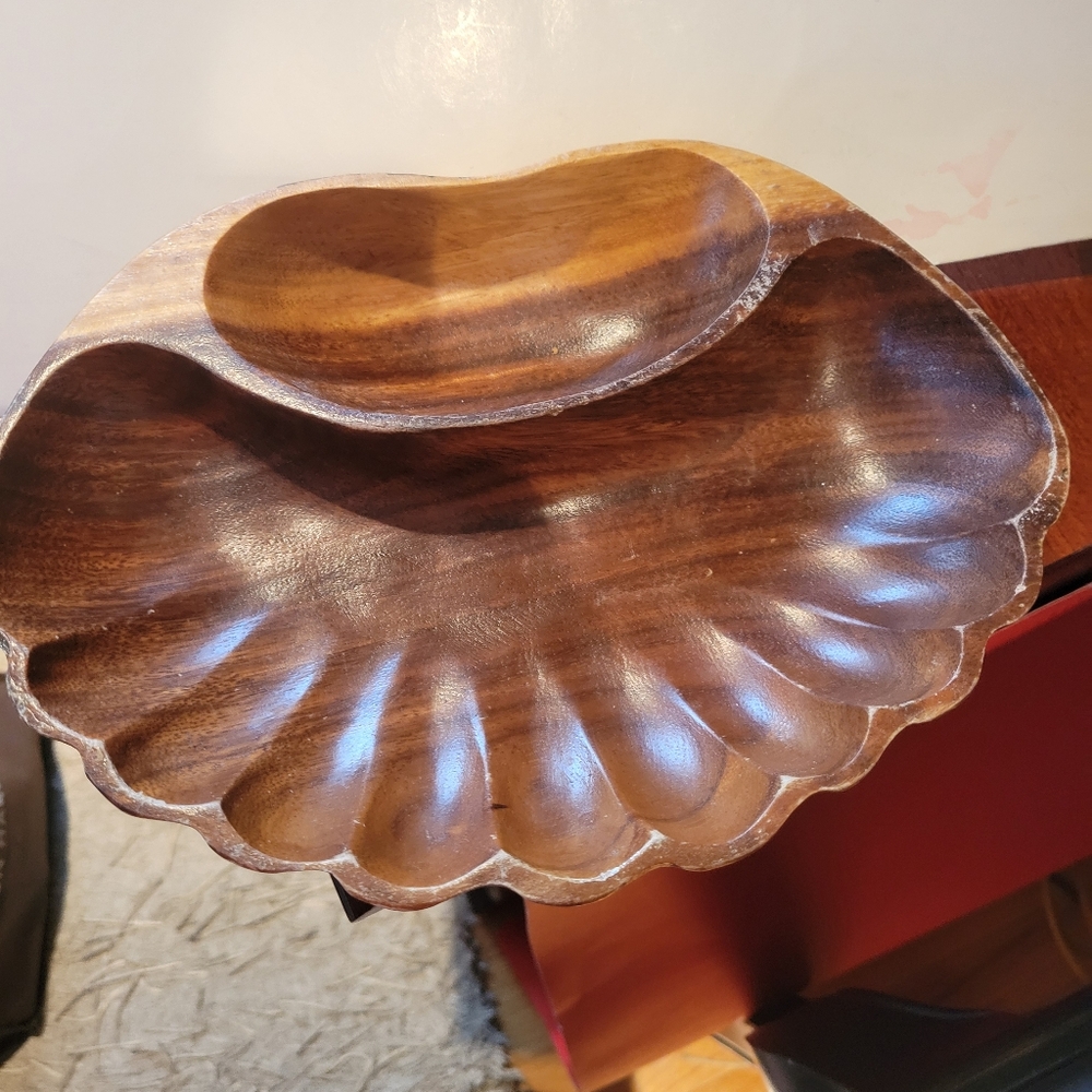 OVAL SHELL WOODEN CHIP DIP